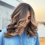 ندا پرهیزی بهترین مرکز رنگ و لایت مو در شیراز