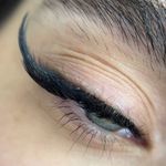 آموزش و خدمات مژه ی فریبا رجبی