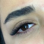 اکستنشن مژه و لیفت مژه و ابرو شیرین