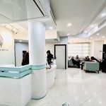 کلینیک تخصصی پوست و کاشت مو آوا