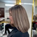 آرایشگاه زنانه عاطی بیوتی(آفر ناخن ورنگ)