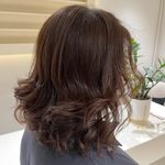 سالن زیبایی آرایشگاه زنانه مونلیا بیوتی