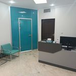 مطب پوست و مو دکتر مریم آین