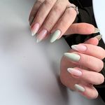 خدمات تخصصی ناخن Qz