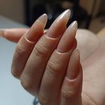 خدمات تخصصی ناخن و مژه در دیباجی