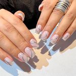 سالن تخصصى كاشت ناخن مهسا ميرواسع