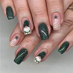 سالن تخصصی کاشت ناخن دنیا