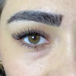 خدمات تخصصی مژه و ابرو گیلوری