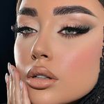 آموزش و خدمات میکاپ