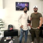 سالن آرایشگاه مردانه هادی نظری(اچ)