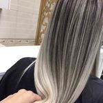 سالن تخصصی ناخن اریس