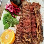 رستوران دوقلوها