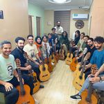 آموزشگاه موسیقی دل انگیزان