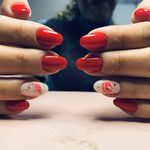 مرکز تخصصی خدمات کاشت ناخن مهشید رستگاری