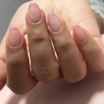 مرکز تخصصی کاشت ناخن شبنم