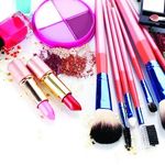 سالن زیبایی پدیده