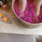 کفسابی و ماساژ پا ثمانه کلامی