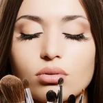 سالن زیبایی ماه منیر