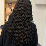 مرکز کراتینه فاطمه قشقایی شیراز، معالی آباد، ساختمان دیاموند، طبقه 4، واحد 401 09356712224