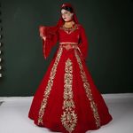 خیاطی و آموزشگاه آرشیدا