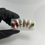 سالن تخصصی کاشت ناخن و مژه ثمینه حجازیان