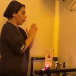 ماساژ زن روز(مخصوص بانوان)