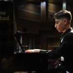 آموزشگاه موسیقی چکاد