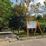 بوستان ثامن الحجج