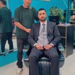 آرایشگاه محمود اسطوره