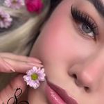 خدمات تخصصی اکستنشن مژه سوفیا