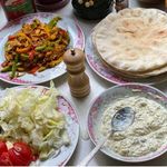 رستوران شاورما شامزه