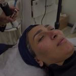 آرایشگاه زنانه و آکادمی تخصصی منیر راد