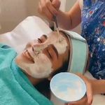 آرایشگاه زنانه و آکادمی تخصصی منیر راد