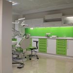دکتر فرشاد محبی