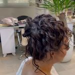 آکادمی تخصصی میکاپ و گریم هایده افتخاری