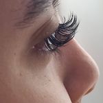 خدمات مژه رویا انعامی