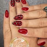 خدمات کاشت و ترمیم ناخن هدیه