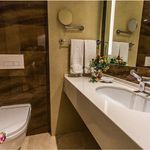 پارسیان انقلاب ۴ تهران