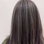 خدمات تخصصی رنگ و لایت و ناخن یاس