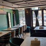 رستوران دریایی بادبان