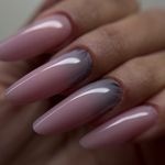 سالن تخصصی خدمات ناخن هانا صفری