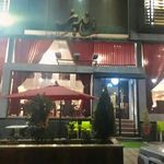 رستوران شاندیز اسفندیار