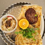 بریانی  سنتی اصفهان سی و سه پل