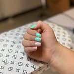 آموزش و خدمات تخصصی ناخن اطهر (اطی)