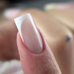 آموزش و خدمات تخصصی ناخن اطهر (اطی)