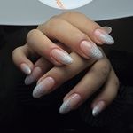 خدمات تخصصی ناخن زهره طاهری