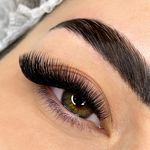 کاشت  مژه مریم معصومی