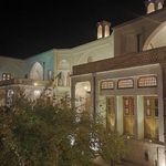 هتل سنتی خانه منوچهری
