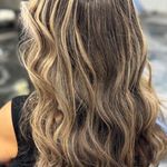 سالن زیبایی بناز