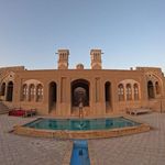 اقامتگاه بوم گردی خانه باغ شاکر